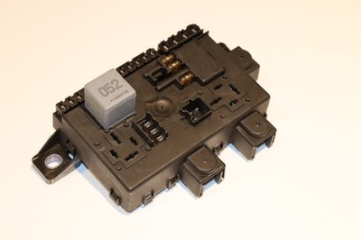 Mercedes V Klasse W447 Steuergerät Sicherung Relais Box Modul A4479060400