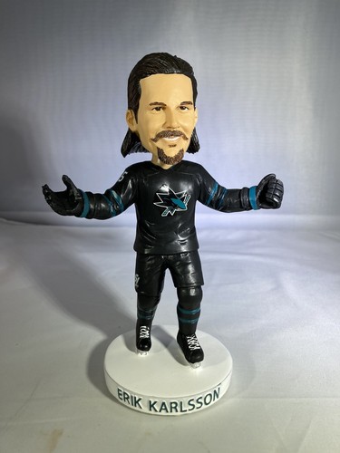 NHL San Jose Sharks Erik Karlsson Stealth Svela Bobblehead. Nuovo!!! - Foto 3 di 5