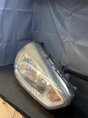 Fits 2015-18 FORD FOCUS Right Headlamp OEM:F1EZ13008A - Picture 2 of 9