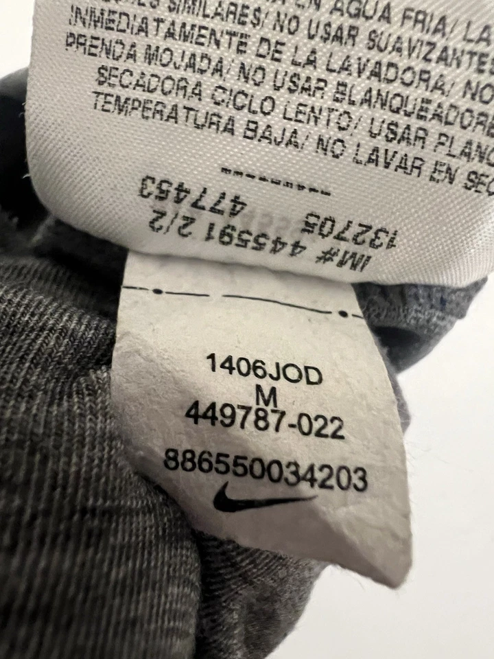 Nike Pro Combat Dri-Fit Compression Shirt Men’s Medium Gray Training Top - Image 4 of 4