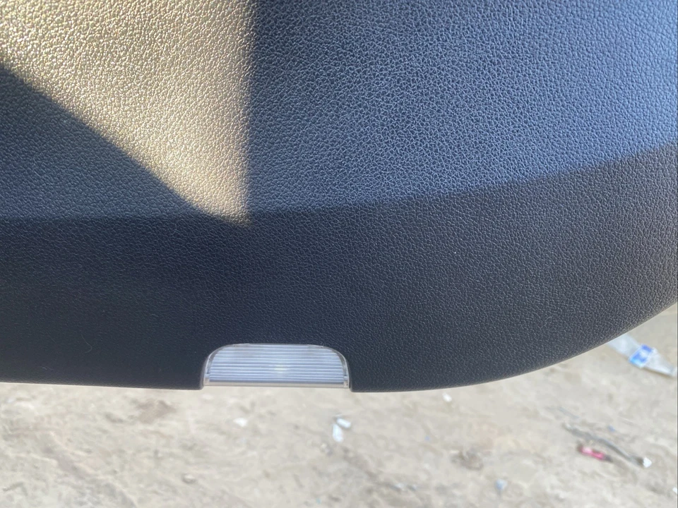 Panel interior de la puerta del lado del pasajero delantero derecho Honda CR-Z 2011-2016 FABRICANTE DE EQUIPOS ORIGINALES negro Foto 4 de 4