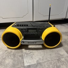 SONY CFD-970 Sports Yellow Boombox CD Cassette AM/FM Radio Vintage 1990s