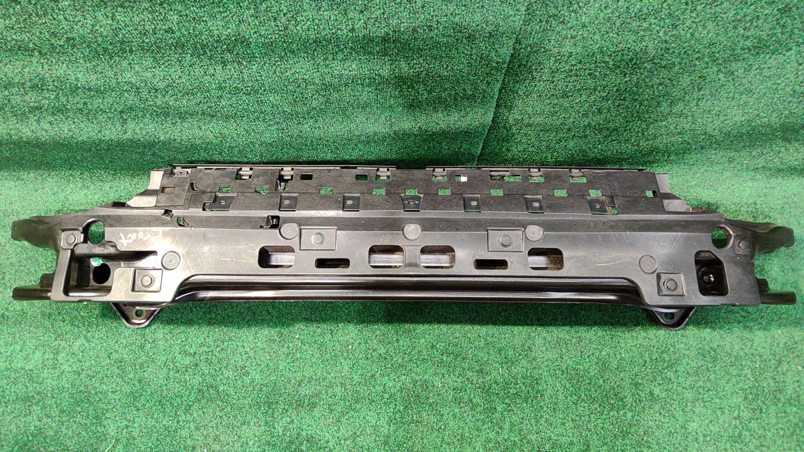 2019-2022 Bmw 330i Carrier Bumper Rear Oem 51127428022 51127428021