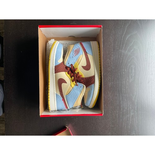 Maison Chateau Rouge X Air Jordan Mid 9.5