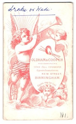 Fotografie Oldham & Cooper, Birmingham, New Street, Putte mit Fanfare und Misch 