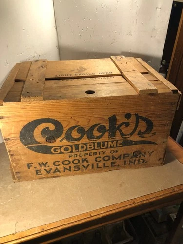 Vintage Cooks Goldblume Best beer on Earth Sign wood crate, Evansville, Ind.