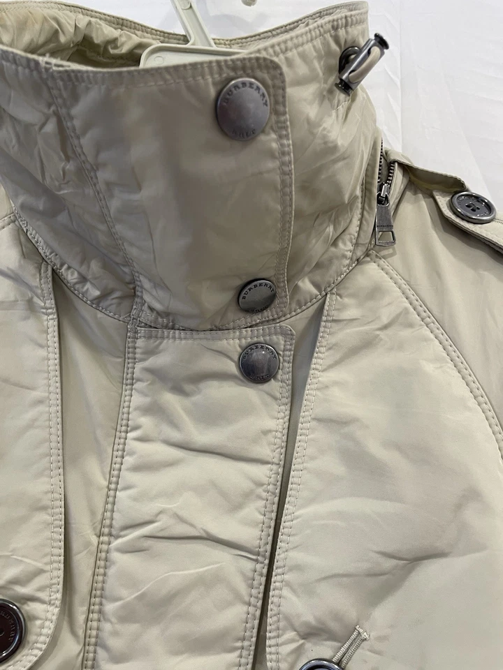 H73# Burberry Brit Women’s Belted Quilted Jacket Nova Check Lining Beige Size M - Image 4 of 4
