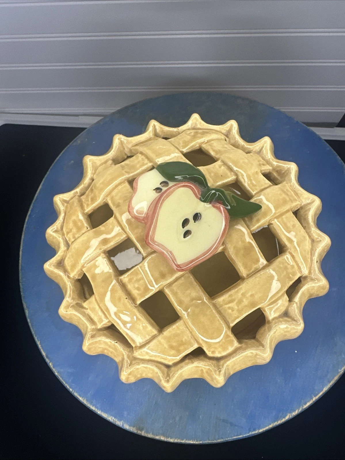 Vtg 6” Ceramic Apple Pie Dish with Lattice Lid Potpourri Keeper Country Decor
Opens in a new window