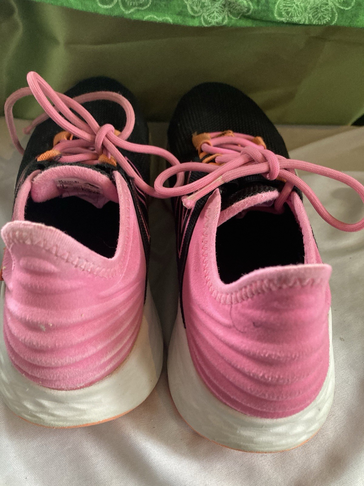 New Balance Size 3 Girls Pink/ Orange/Black Sneakers New Balance Size 3 Girls Pink/ Orange/Black Sneakers