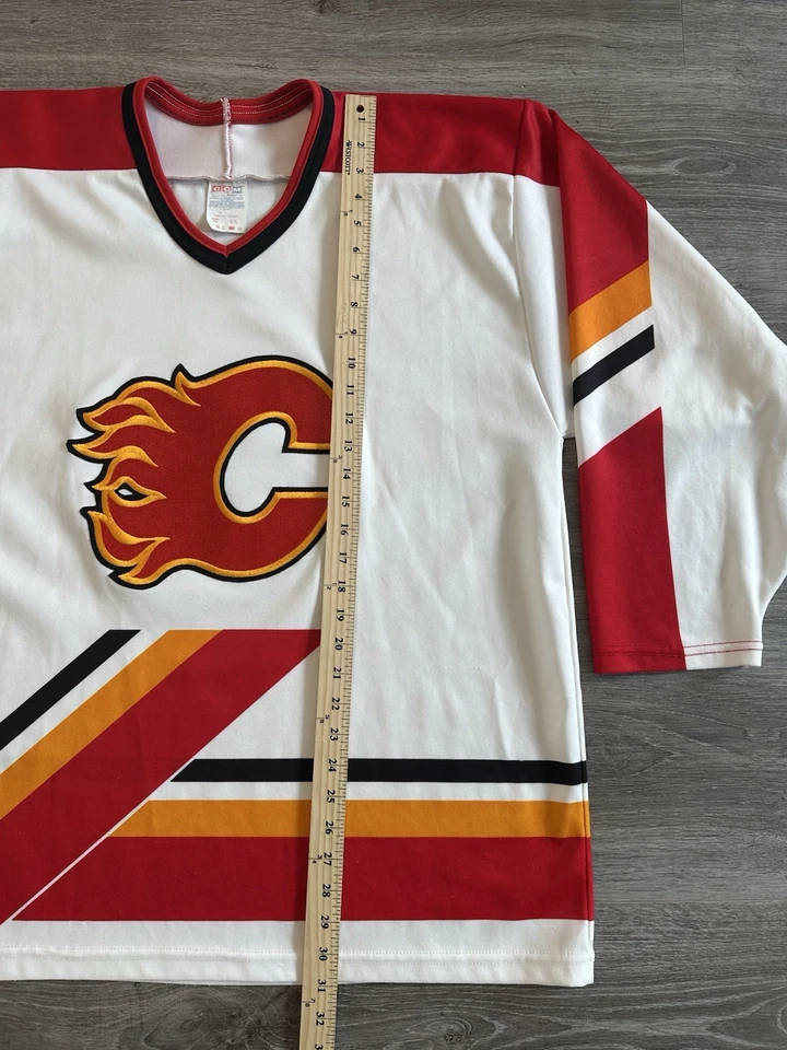 Vintage CCM Calgary Flames Jersey Mens L Blank Red Black 90s Made in Canada NHL - Image 4 of 4