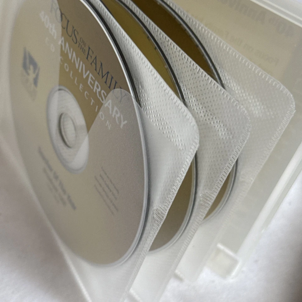 Focus on the Family 40th Anniversary CD Collection Parenting Marriage Evangelism Foto 3 de 3