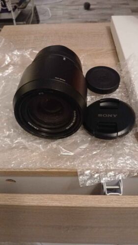 MINT Sony FE 70-300mm F4.5-5.6 G OSS (SEL70300G) - Complete in Box - Picture 4 of 9