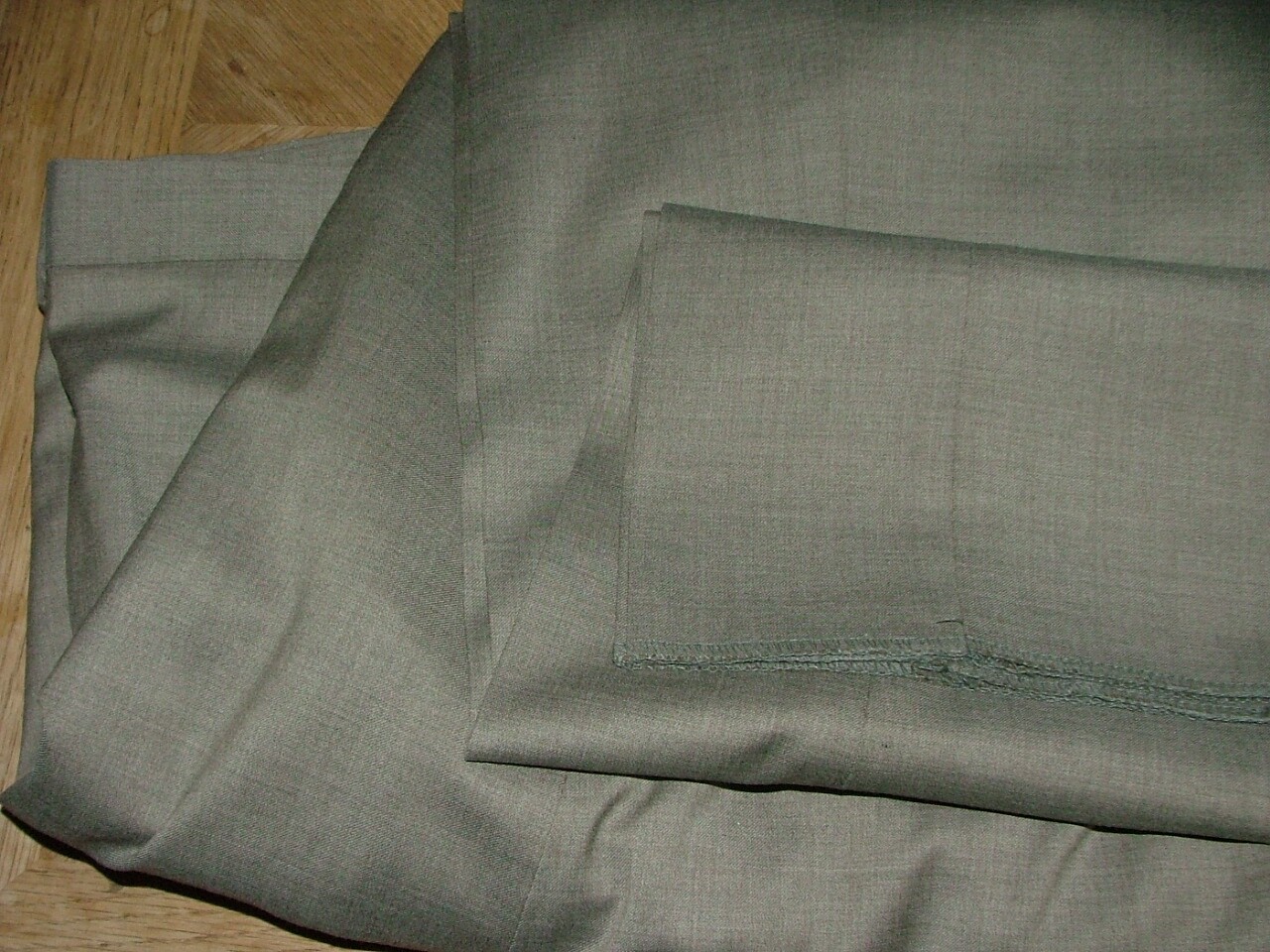 Picture 1 of 7