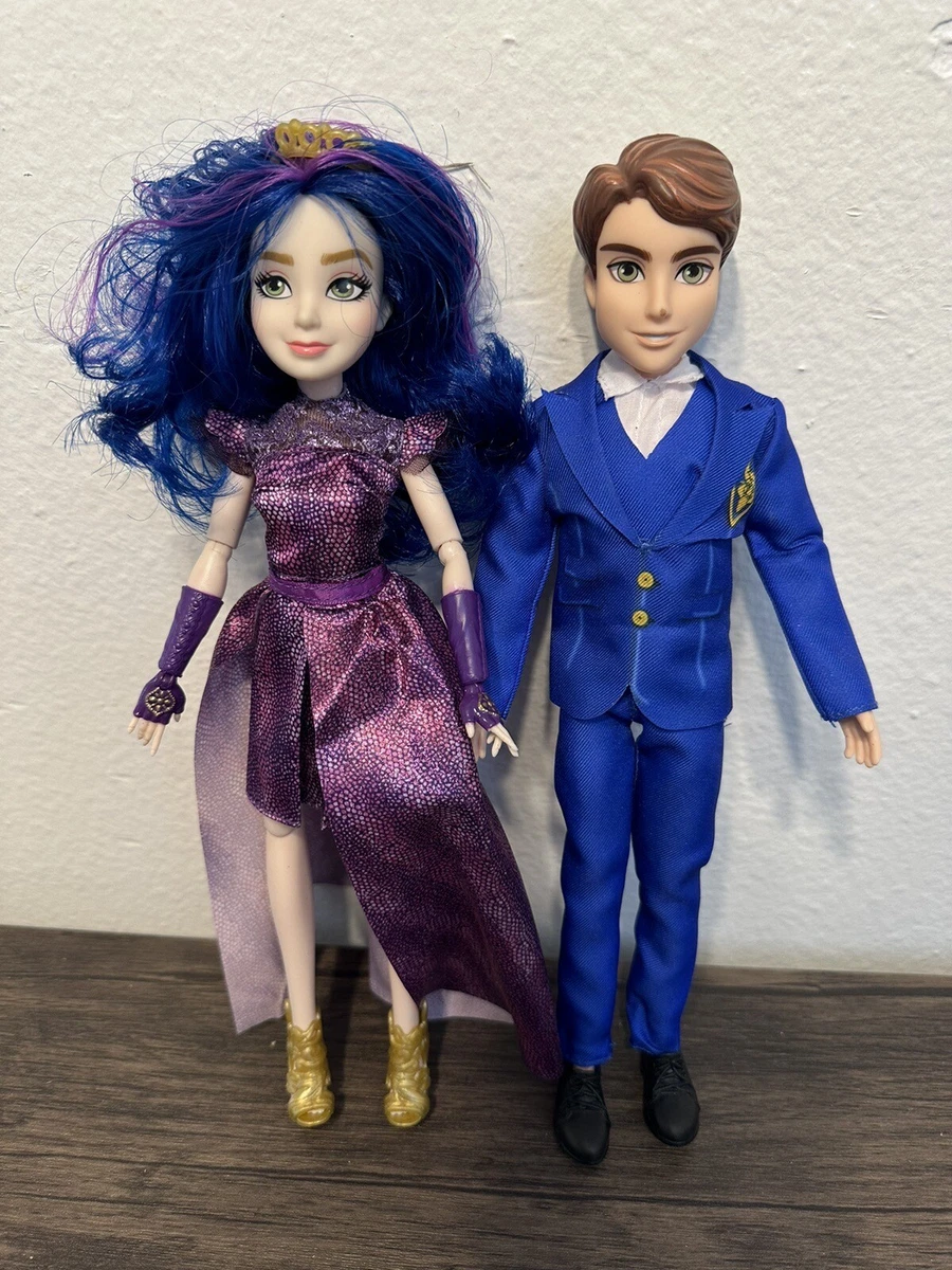 Disney Descendants Dolls Lot Of 3 boy girls