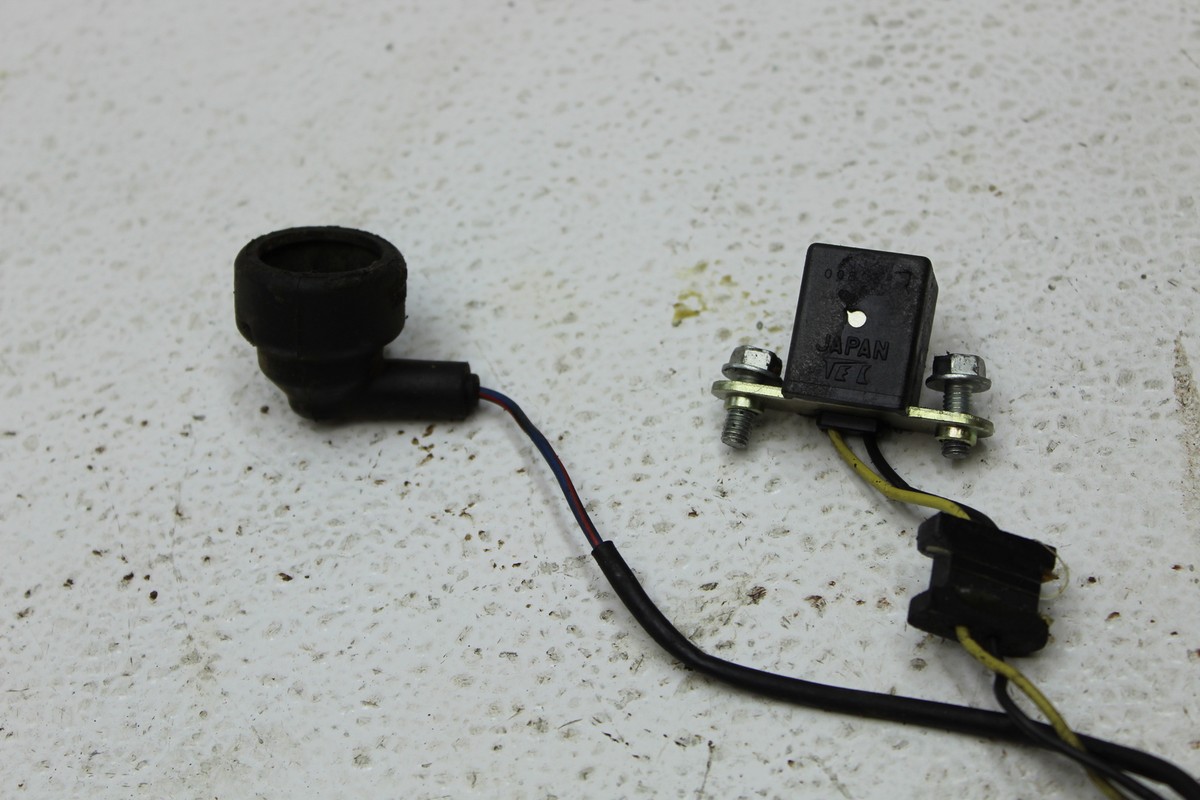 hal_gin_2000さま専用ページです 2000 KAWASAKI NINJA ZX900 PICK UP COIL PULSE GENERATOR
