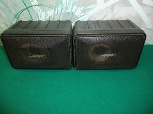 bose model 121 mobile monitor speakers