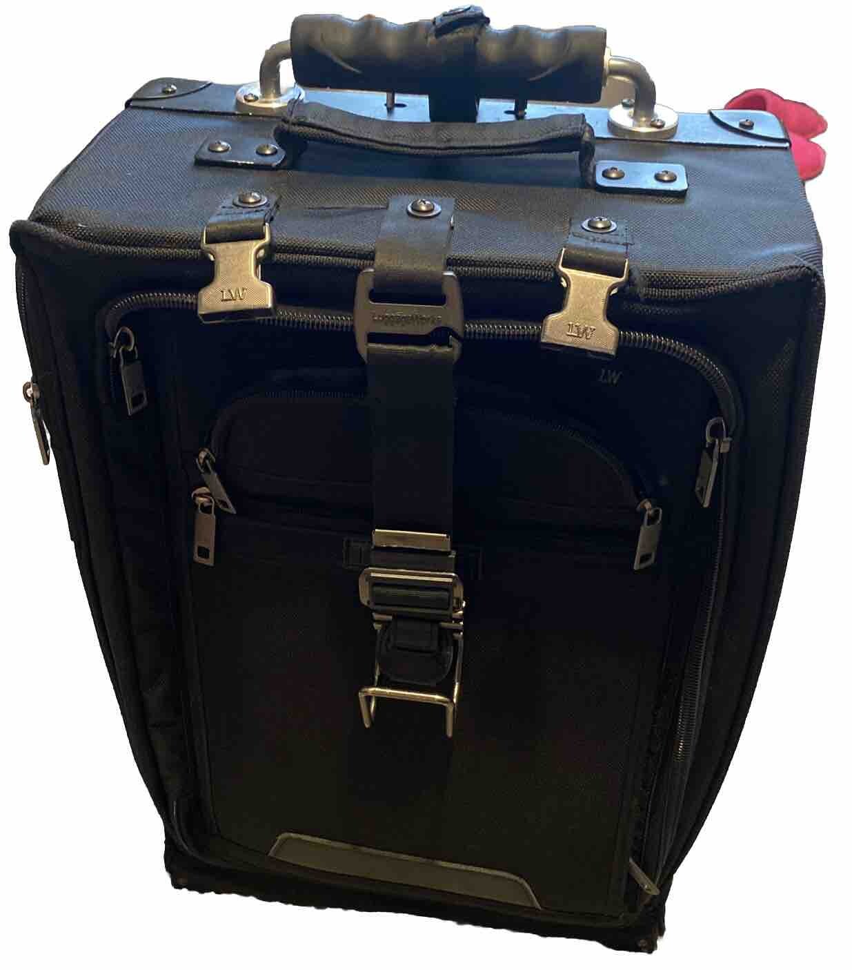 LuggageWorks Stealth Premier 22’’ Rolling Bag Excellent Condition