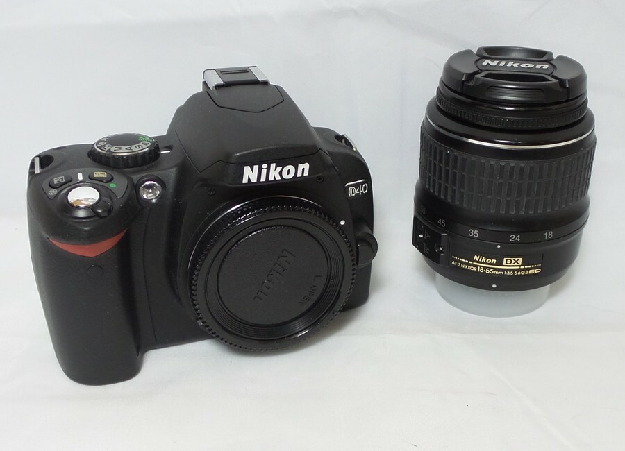 ★美品★Nikon ニコン D40 18-55mm VR ニコンD ニコン デジタル一眼レフカメラ Nikon D40 AF-S 18-55mm