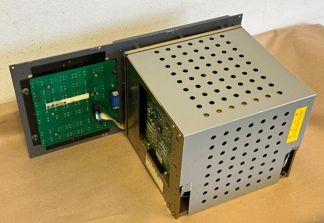 FANUC OT OPERATOR CONTROL PANEL A02B-0083-C102 A61L-0001 FANUC OT OPERATOR CONTROL PANEL A02B-0083-C102 A61L-0001