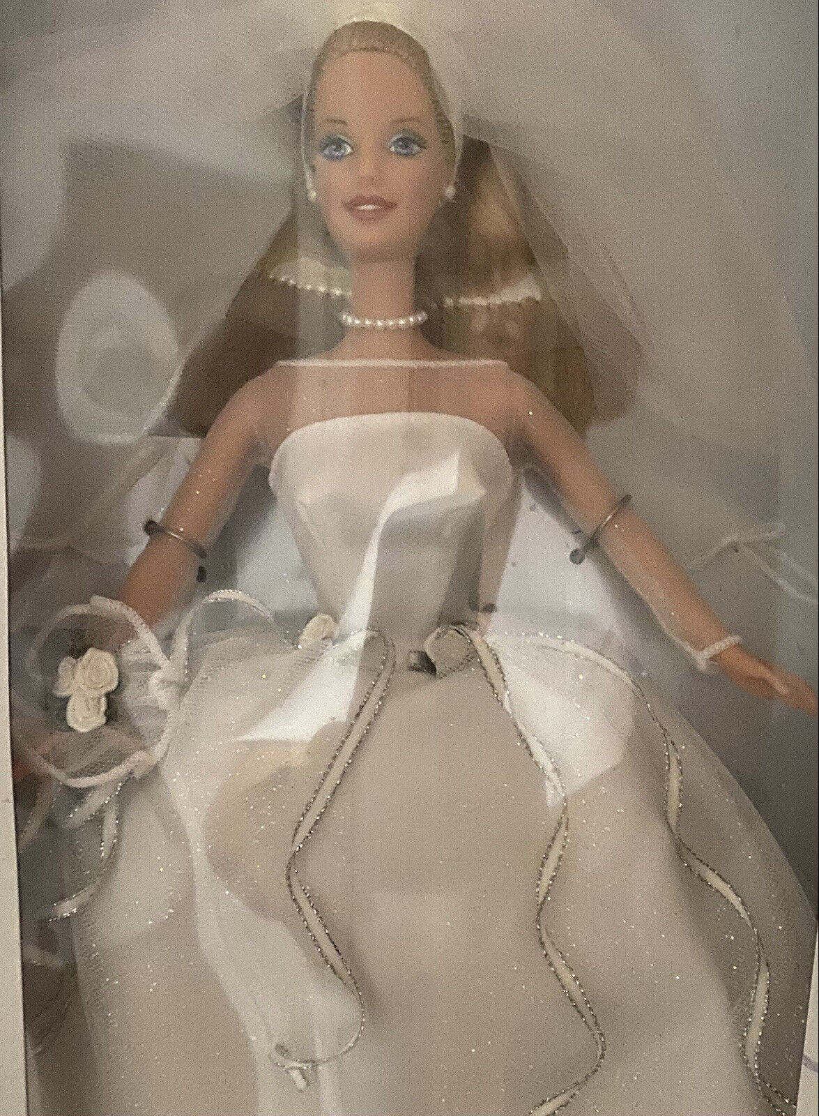 Blushing Bride Blonde Barbie Doll #26074 NRFB 1999 Original Edit