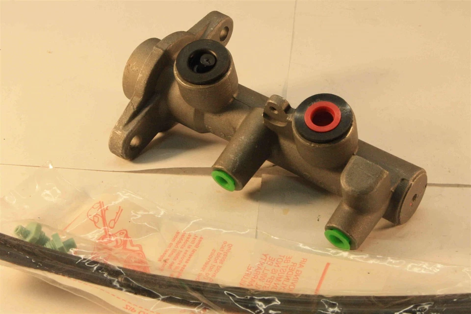 Brake Master Cylinder Reman para SUBARU Justy 1987-1988 - Imagem 2 de 4
