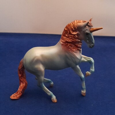 Breyer Modellpferd Stablemate Mini Alborozo Einhorn türkis/gold WalMart 97268