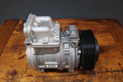 Mercedes AC Compressor Assembly Valeo A0042304211 A 905 230 01 11 80 NEW - Picture 4 of 9