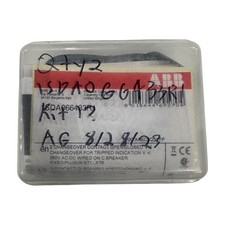 LOT OF 2 ABB 1SDA066433R1 KXTAAXC2QSYFP Contact Auxiliary Kit XT1-XT6 250V