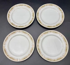 Vintage QUEEN ANNE 7.625" Salad Plates By SIGNATURE - Set Of 4