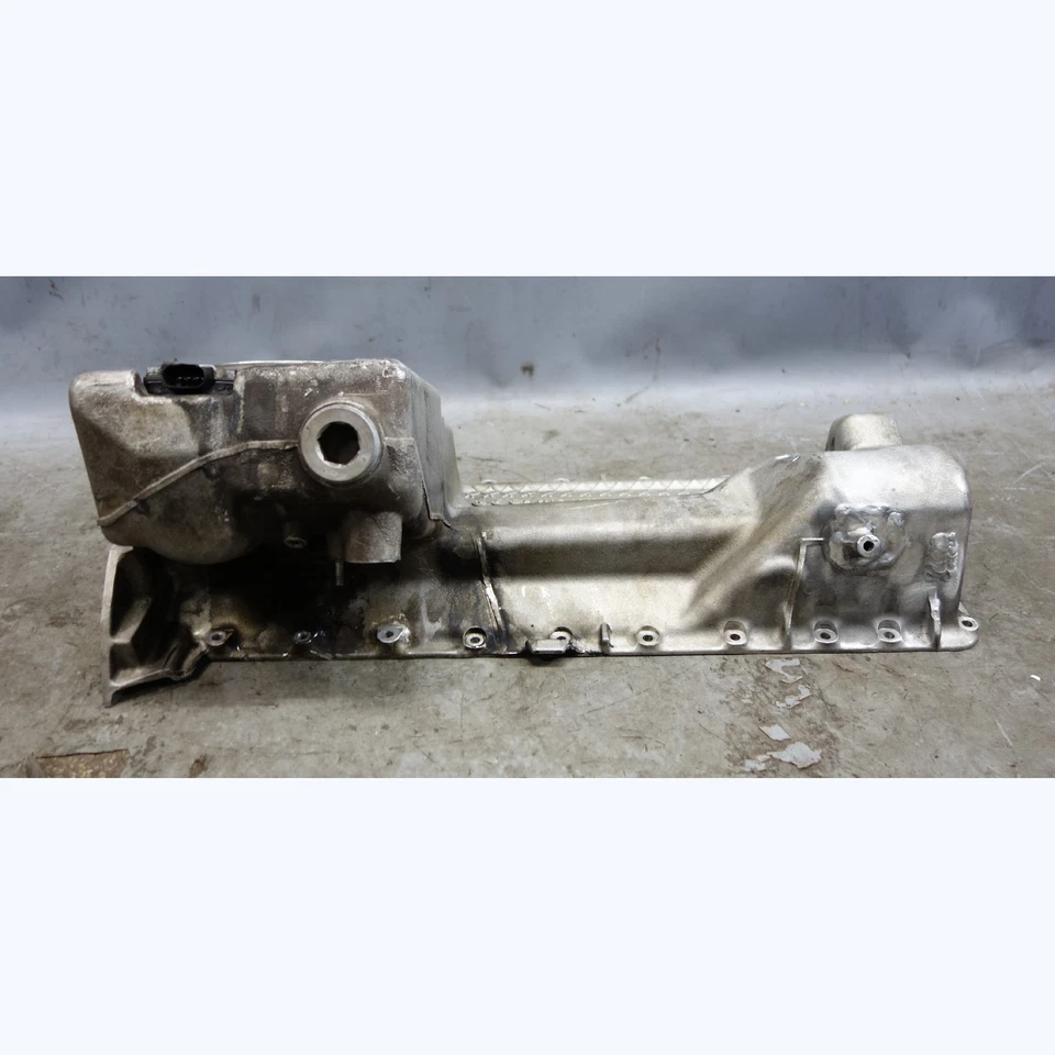 Dañado/Reparado 01-06 BMW E46 M3 S54 3,2 L 6 cilindros motor cárter de aceite aluminio OEM Foto 2 de 4