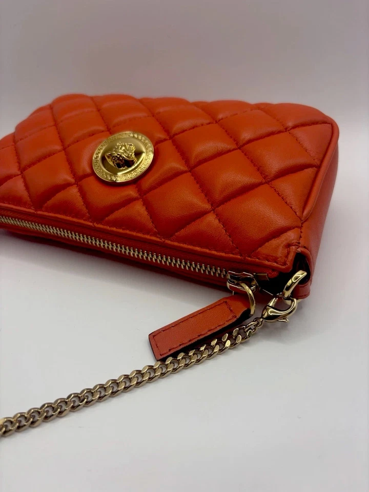 Versace мини сумка выстеганная ягненка кожи + металлический коралл и золото $950 розничной - Изображение 4 из 4