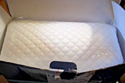 THE ORIGINAL GROOVE PILLOW BAMBOO CHARCOAL INFUSED MEMORY FOAM 23'' X 13''