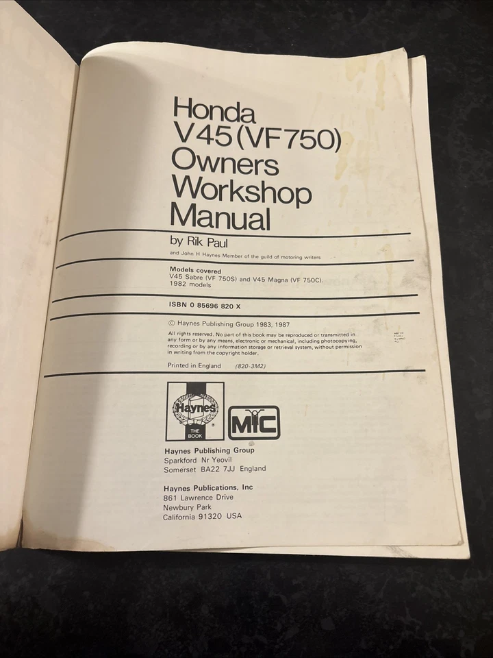 Honda V45 Sabre (VF750S) & Magna V-Fours 82 Haynes Manual – Clean, VG Cond - Image 2 of 4