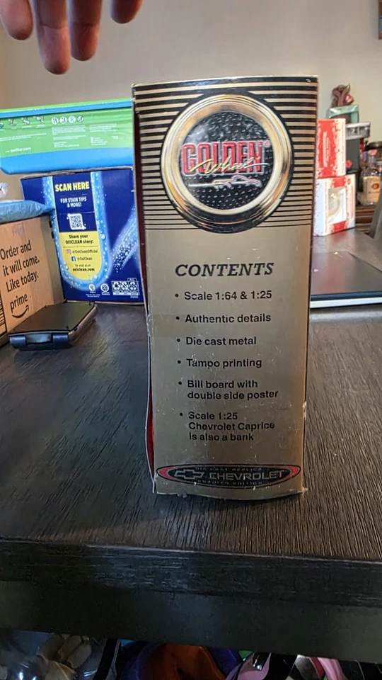 NYPD 2 Vehicle Gift Set 1/64 AND 1/25 CHEVROLET CAPRICES RARE - Image 2 of 4