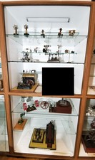 #2 Großer Sammlerschrank, Sammlervitrine für Dampfmaschinen, Modellautos etc.