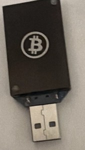 ASIC Miner Block Erupter USB Rev 3.00 SHA-256 330MH/s Bitcoin USB ASIC