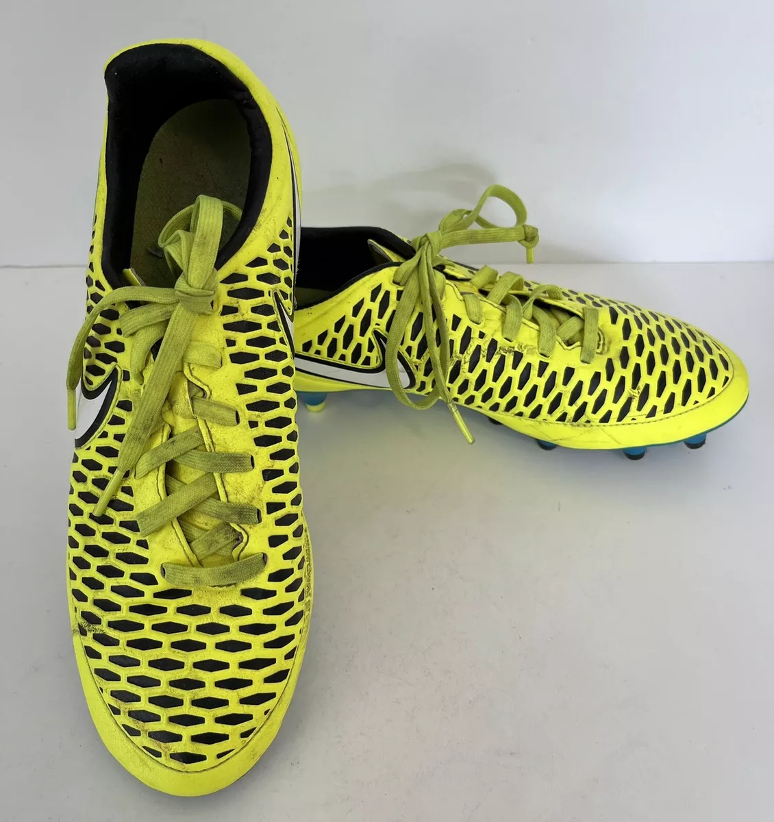 Women's clearance rugby cleats