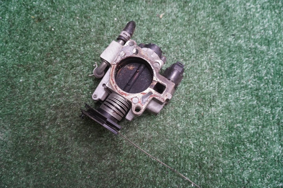 Chevrolet Impala 2003 2004 2005 carrocería del acelerador 3,4 L fabricante de equipos originales 137 k millas 431793 Foto 2 de 3