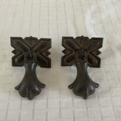 Antique drawer pull handles (x2.)Metal - Picture 1 of 12