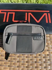 Tumi Braxmar Small Travel Kit Grey/Black NWOT Sold Out Everywhere Store Display
