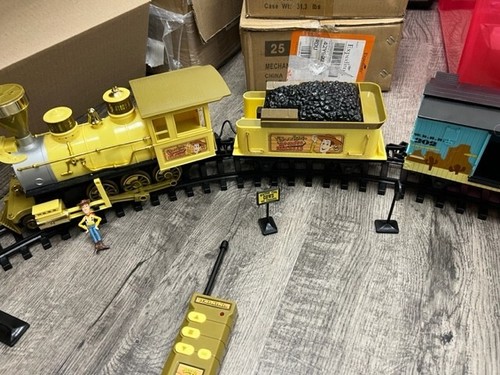 Disney Pixar Toy Story Woody’s Roundup Railroad Train Set VENDIDO "TAL CUAL" Completo - Imagen 7 de 7