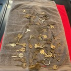 Large Lot Of Vintage And Antique Keys For Cabinets, Doors Utility, Etc. — photo 1