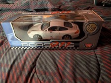 Motor Max 1983 Porsche 911 9/11 Carrera 1:18 Scale Diecast USA made