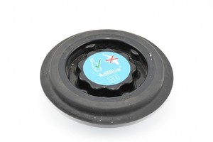 Mercedes E-Klasse W212 S212 AdBlue Verschluss Deckel Tankdeckel A2076900064