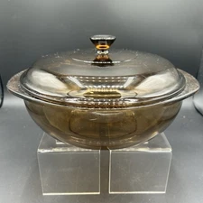 Vintage Pyrex Corning Amber Brown Glass Round Casserole Dish 2 Liter W/Lid, 024
