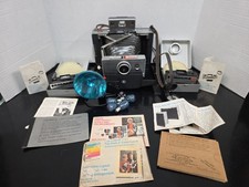 Vintage Polaroid Land Camera Automatic 100 Close Up Kit 583 581 Flash 268 Papers