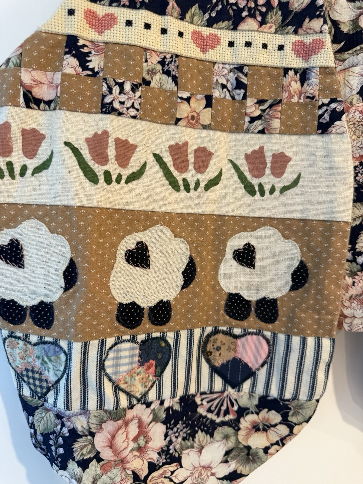 Vintage Handmade Patchwork Vest Reversible Cottag… - image 5