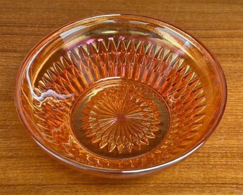Vintage 4-3/4" Iridescent Marigold Carnival Glass Starburst Fruit Candy Nut Bowl - Picture 13 of 13