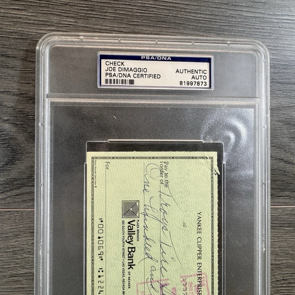 Cheque firmado por Joe Dimaggio certificado PSA/DNA Yankee Clipper NY Yankees nombre completo Foto 2 de 4
