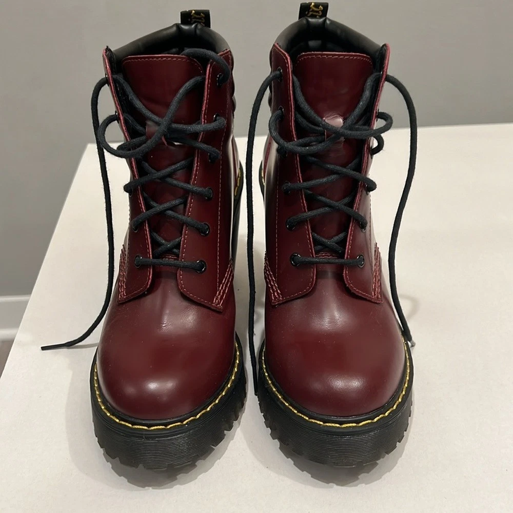 Dr. Martens バーガンディ ハイカットブーツ Dr. Martens Red High (3-3.9 in) Heel Height Boots for Women for